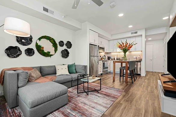 Image of Revel Folsom (10)