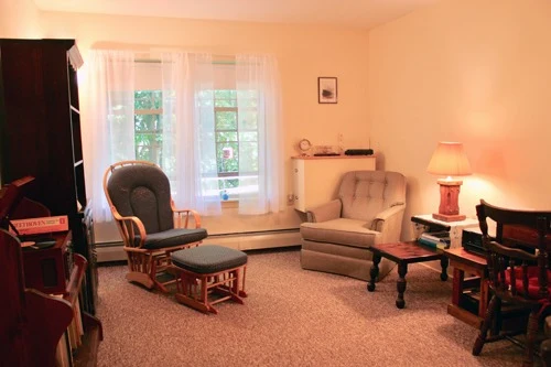 Image of Linsey Landing (6)