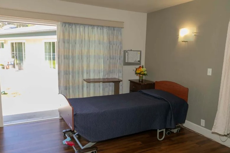 Image of Mission Hills Post Acute Care (5)