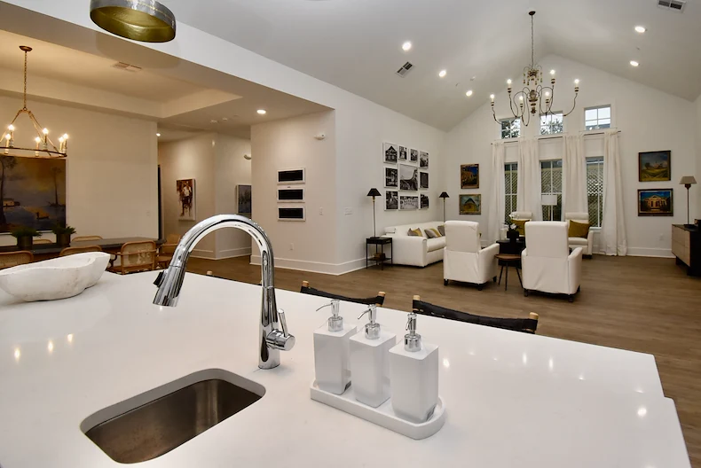 Image of The Jefferson (10)