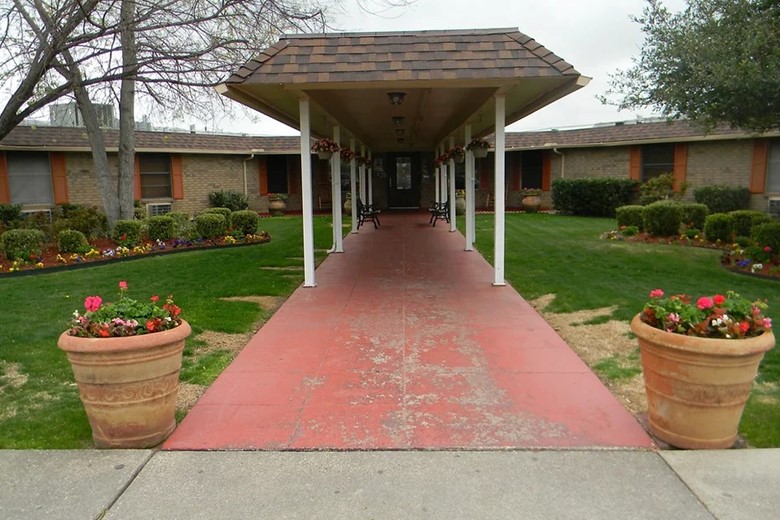 Image of Mesquite Tree Nursing Center (1)