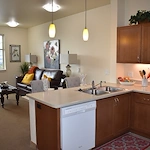 Image of Bonaventure at Keizer Station (9)