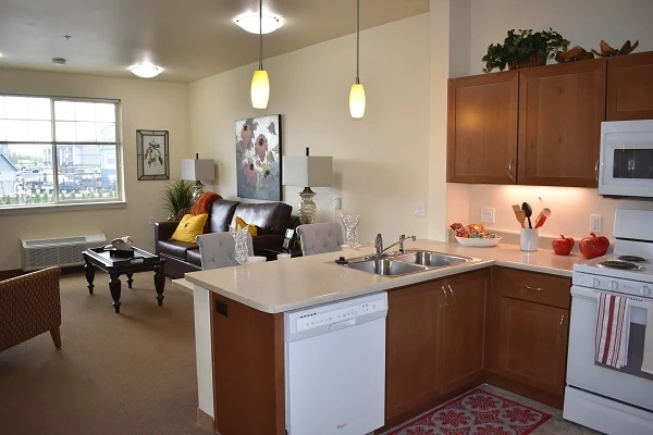 Image of Bonaventure at Keizer Station (9)