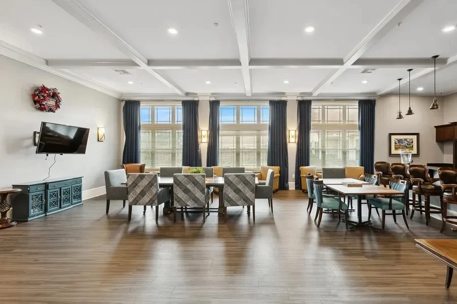 Image of The Phoenix at Lake Joy (4)