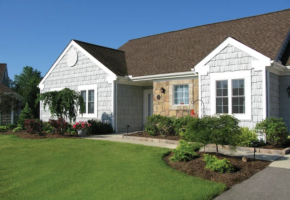 Image of Greenwood at Laurel Lake (2)