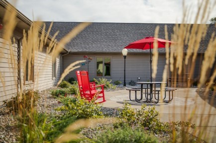 Image of The Courtyard at Auburn Hills (1)