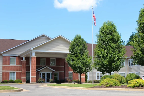 Image of Evergreen Senior Living Alton (1)