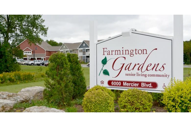 Image of Farmington Gardens (1)