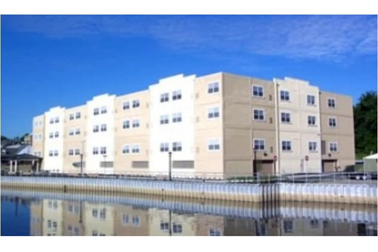 Image of Riverwalk Senior Apartments (1)