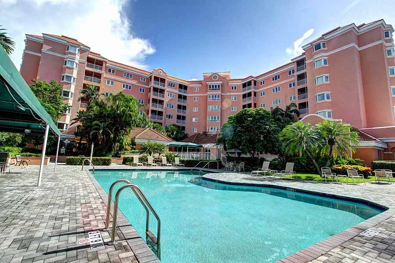 Image of The Pointe at Deerfield Beach Senior Living (1)