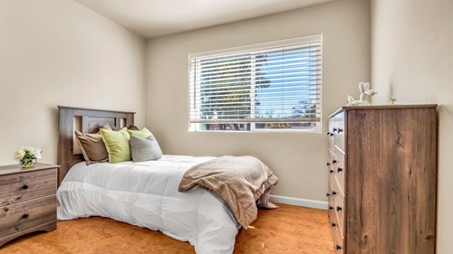 Image of Meadow Hills Assisted Living (10)