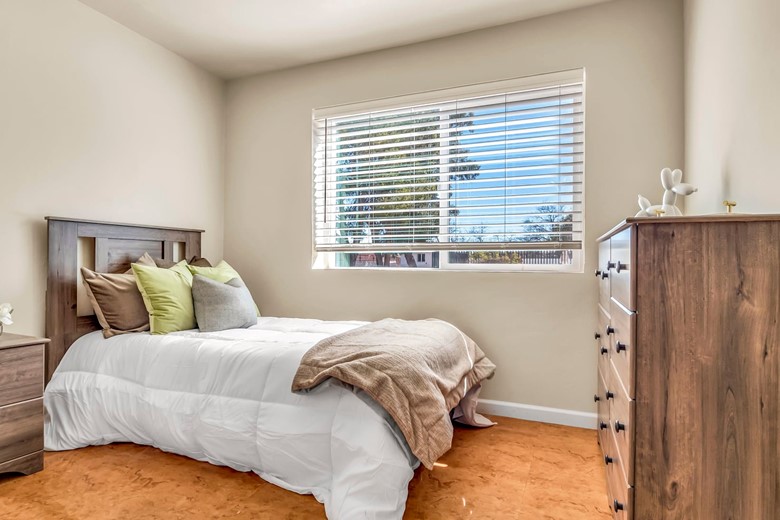 Image of Meadow Hills Assisted Living (10)