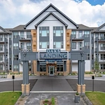 Image of Oaks Landing (1)