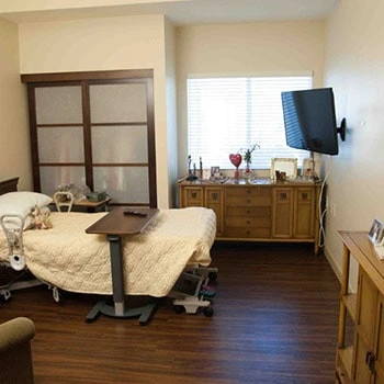 Image of Dorothy & Joseph Goldberg Healthcare at Seacrest Village (2)