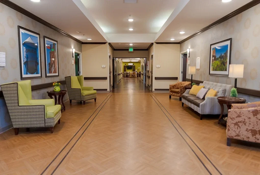Image of Colonial Manor Advanced Rehab & Healthcare (5)