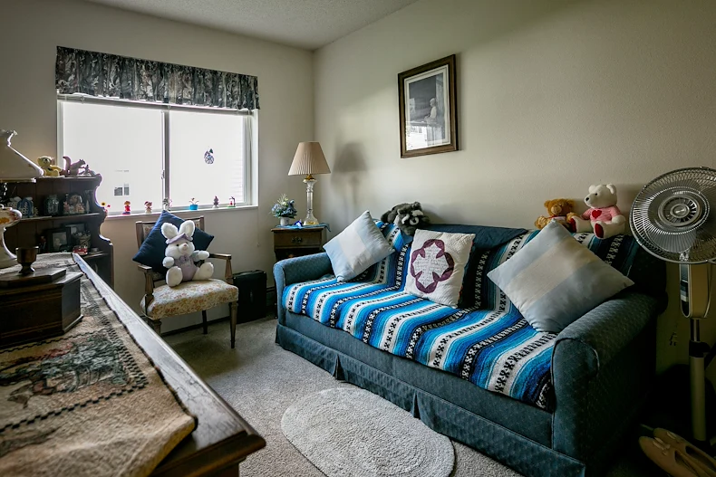 Image of Oakwood Homes (7)