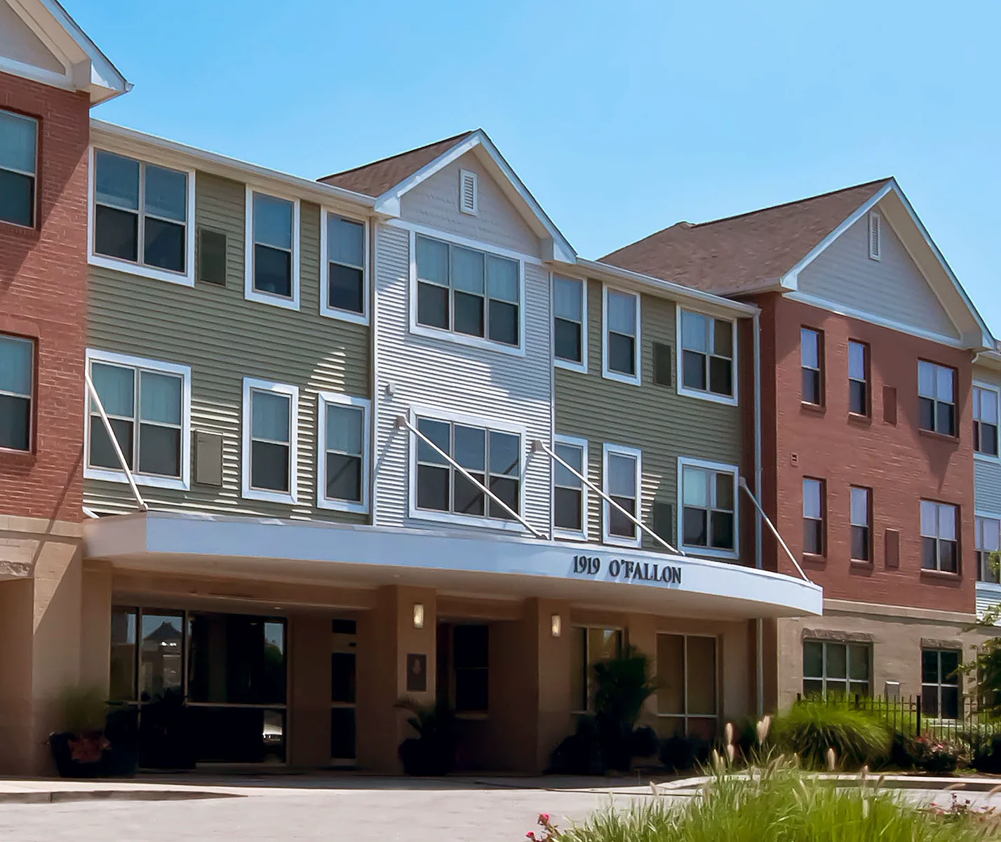 Image of Cahill House Apartments (2)