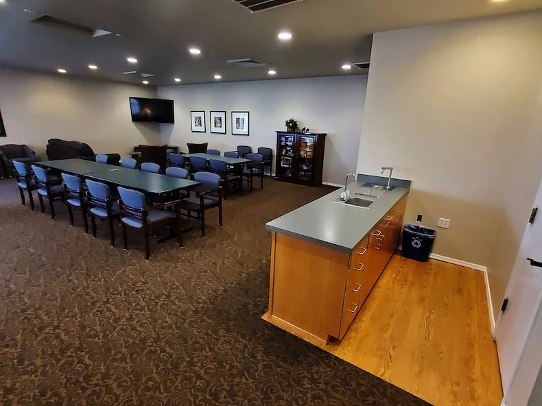 Image of Oasis at Mesa Palms (9)