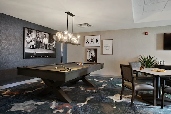 Image of Oak Forest Horizon (4)