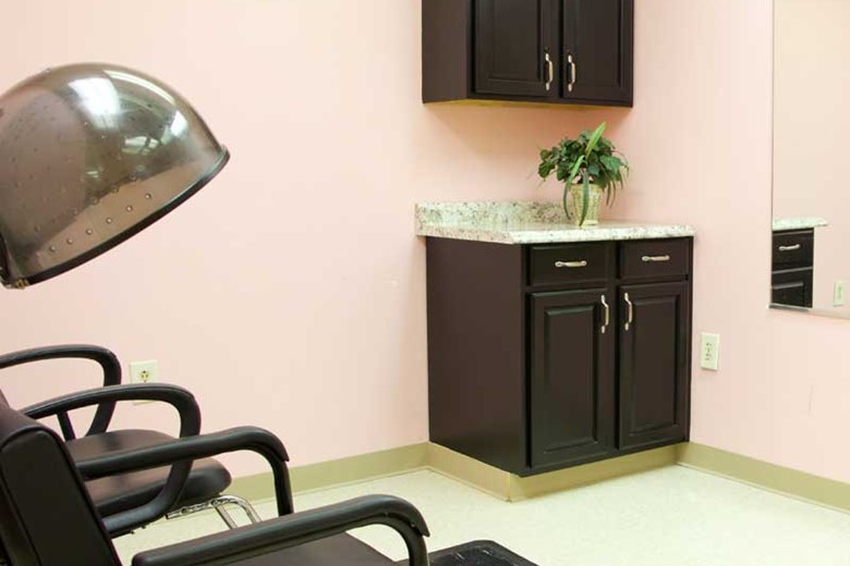 Image of Magnolia Manor Of Columbus Nursing Center - West (2)