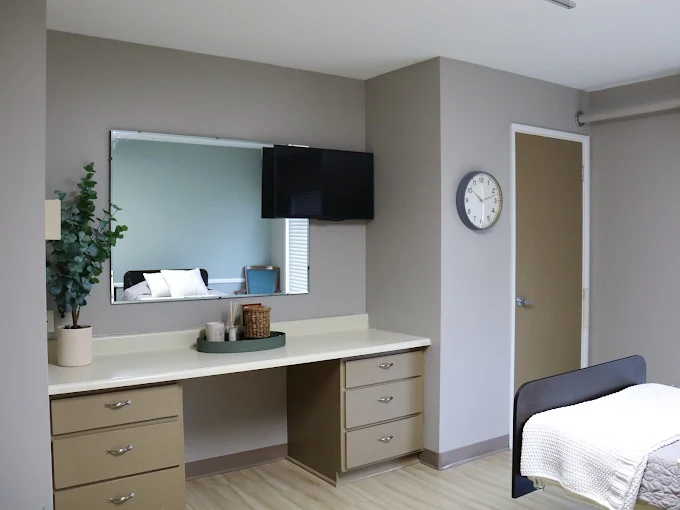 Image of Seneca Place (4)