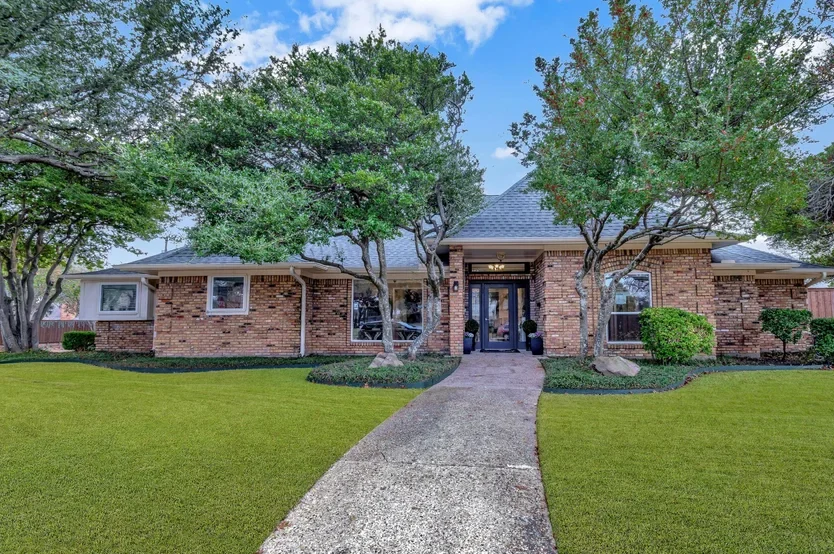 Image of Silver Leaf Remington (1)