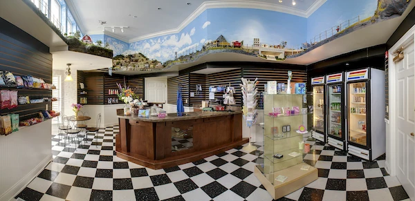 Image of Symphony Linden- Independent, Assisted (5)