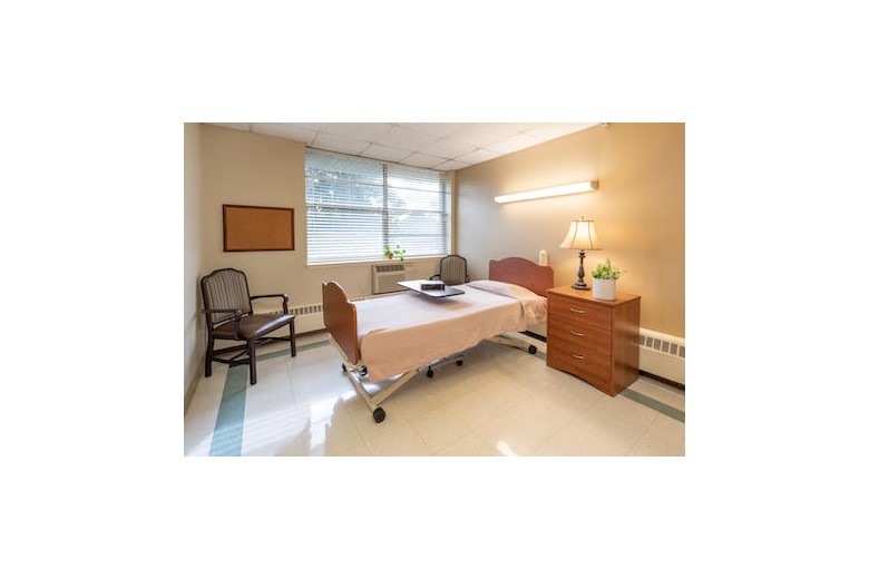 Image of Spruce Manor Nursing and Rehabilitation Center (4)