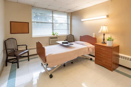 Image of Spruce Manor Nursing and Rehabilitation Center (4)