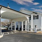 Image of Ashton Manor at Sugarloaf (1)