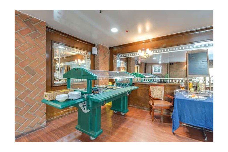 Image of AvantGarde Senior Living - Tarzana (5)