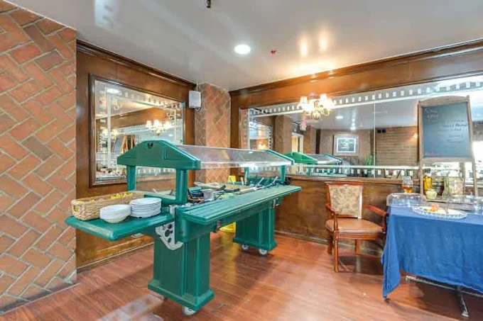 Image of AvantGarde Senior Living - Tarzana (5)