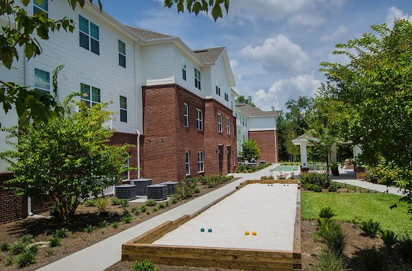 Image of Magnolia Gardens (3)