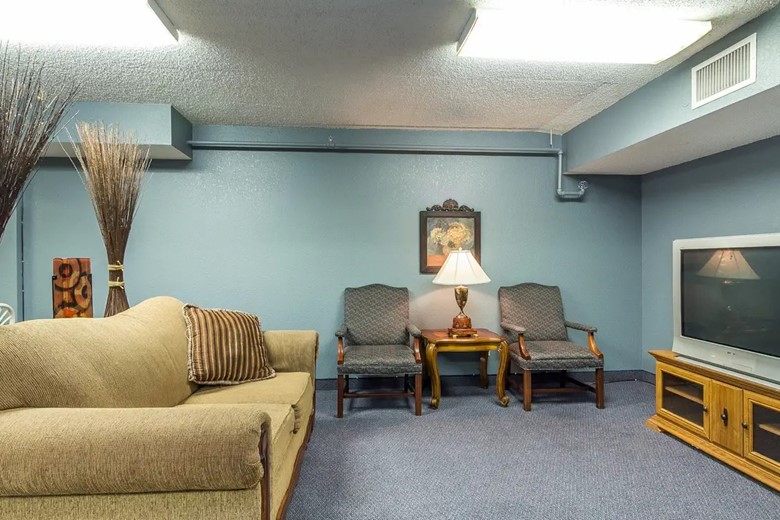 Image of Victory Hills Apartments (9)