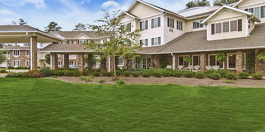 Independent living at Laurel Grove by Barclay House in Lawrenceville, GA, front exterioror of community