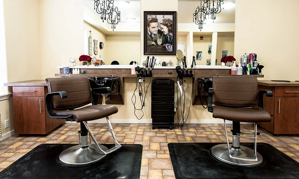 Sycamore Ridge Gracious Retirement Living Hawthorn Senior Independent Living in Collierville, Tennessee beauty hair salon
