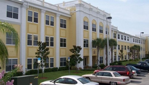 Image of Centro Place Senior (1)