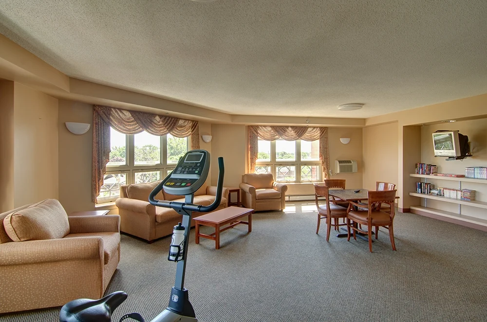 Image of Senior Suites of Marquette Village (6)