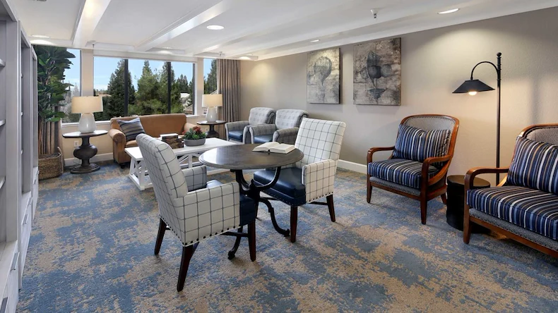 Image of Ivy Park at Roseville (2)