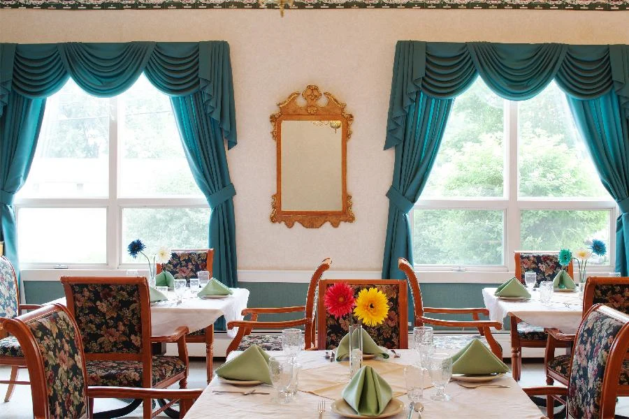 Image of Crestwood Center (3)