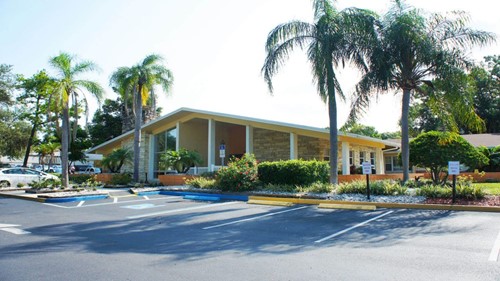 Image of Highland Pines Rehabilitation Center (1)
