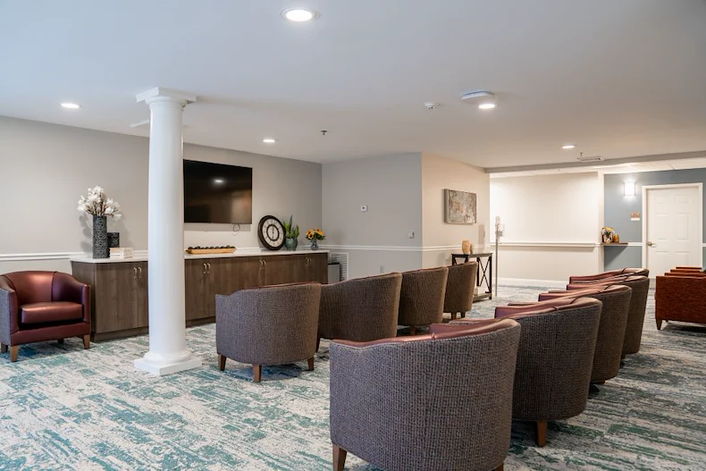 Image of Benchmark Senior Living at Shrewsbury Crossings (6)