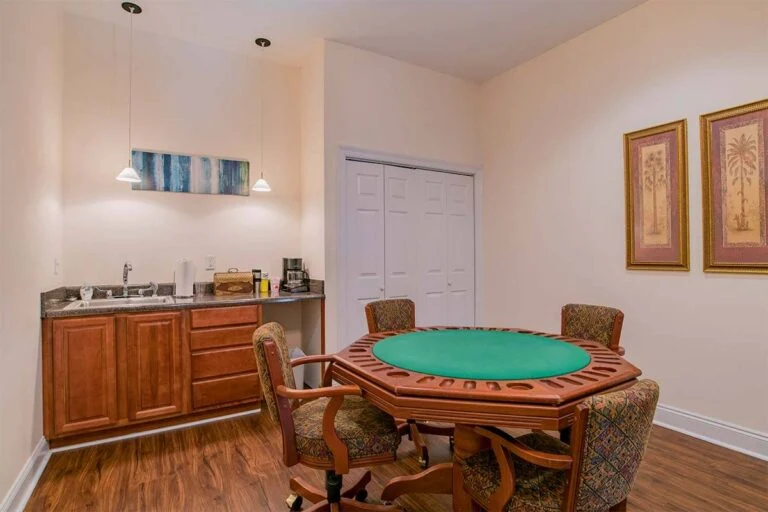 Image of Live Oak Village (6)