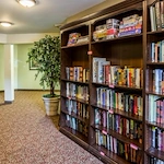 Image of Holiday Palmer Hills (3)