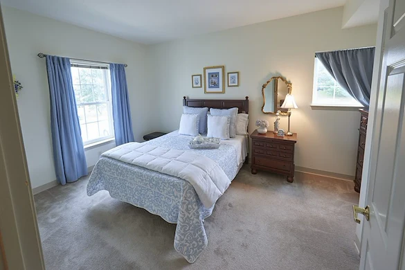 Image of Southgate Apartments (8)