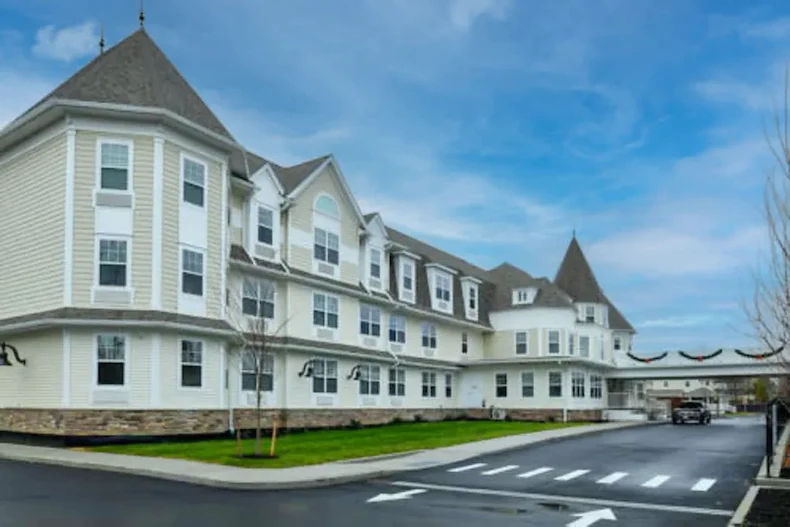 Image of Netherbay at Bay Shore (1)