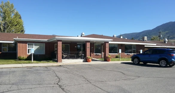 Image of Crest Nursing Home (1)