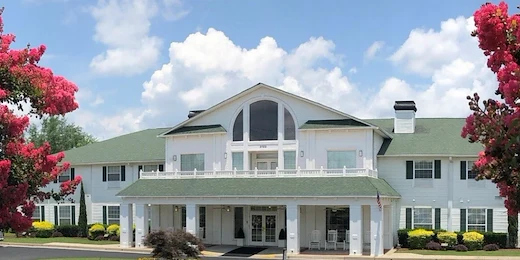 Charter Senior Living of Augusta Gardens senior living community offering assisted living and memory care in Augusta, GA, front exterior