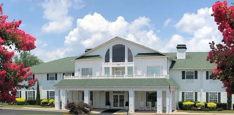 Charter Senior Living of Augusta Gardens senior living community offering assisted living and memory care in Augusta, GA, front exterior