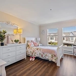 Image of Sunshine Villa, A Merrill Gardens Community (6)